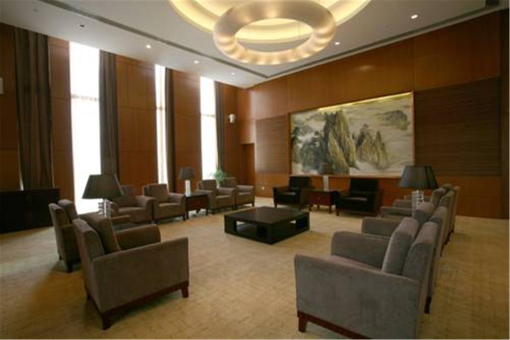 Howard Johnson Plaza Lingang Shanghai Nanhui Exterior foto